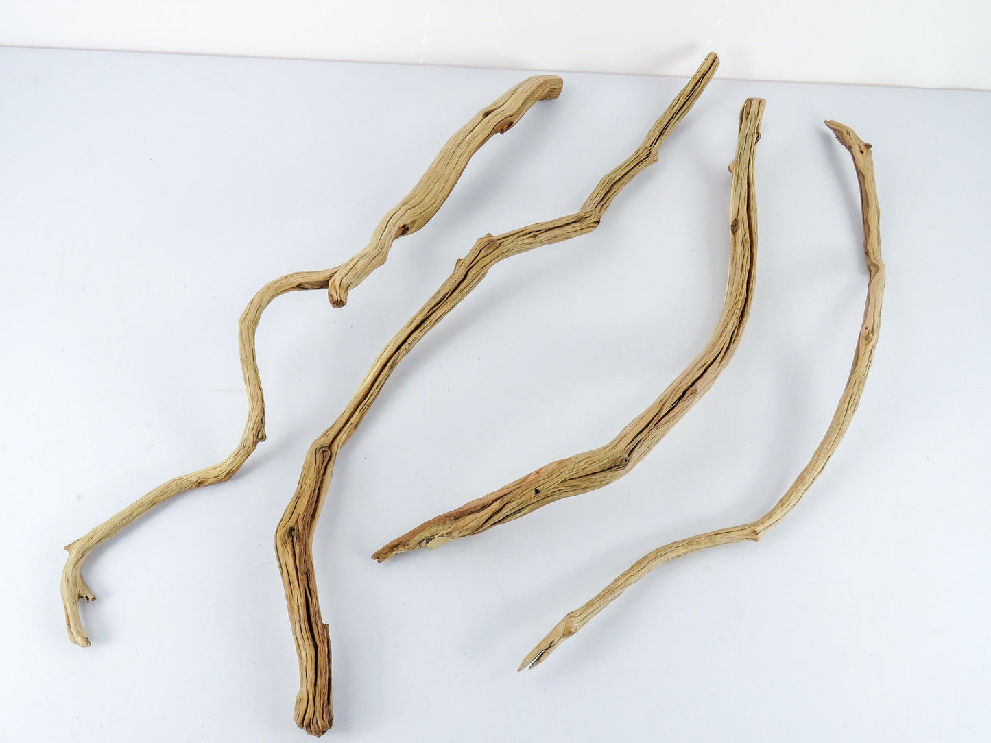 Manzanita Driftwood Sticks, (4 pc set), Reptile Terrarium, Driftwood Decor, Vivarium, Aquarium Wood, High-Quality Arizona Manzanita Branches